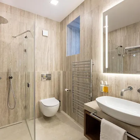 Kramer 4* Opava